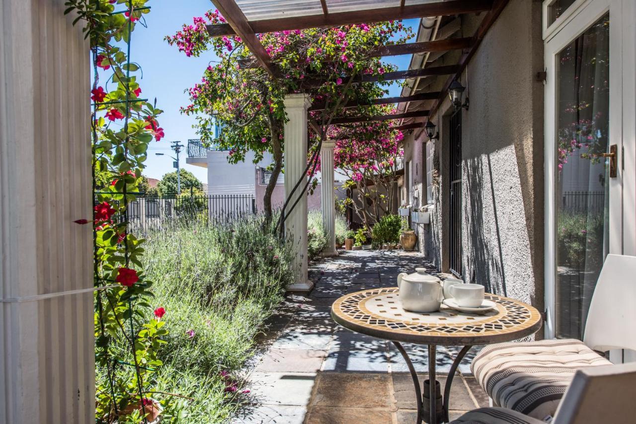 Greenlawns B&B Fokváros Kültér fotó