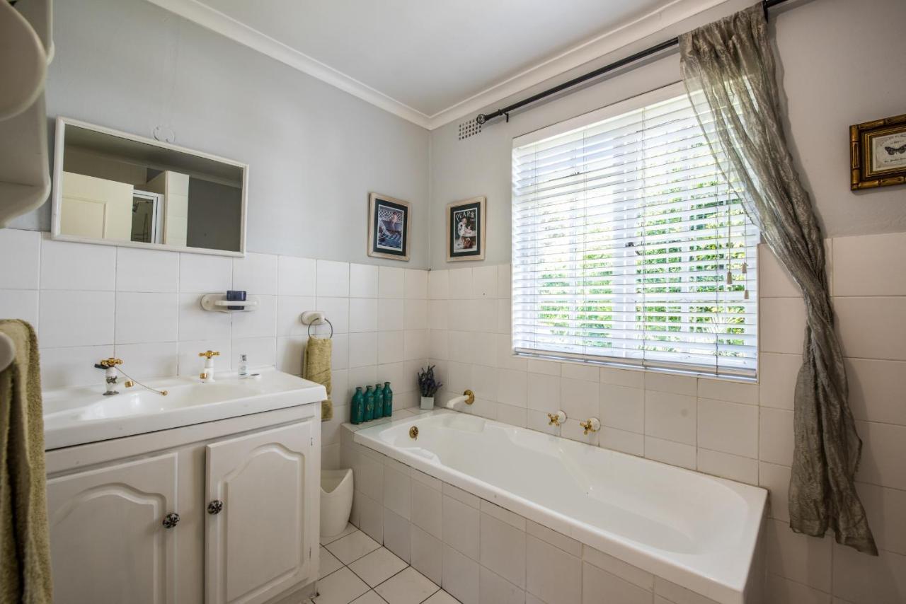 Greenlawns B&B Fokváros Kültér fotó